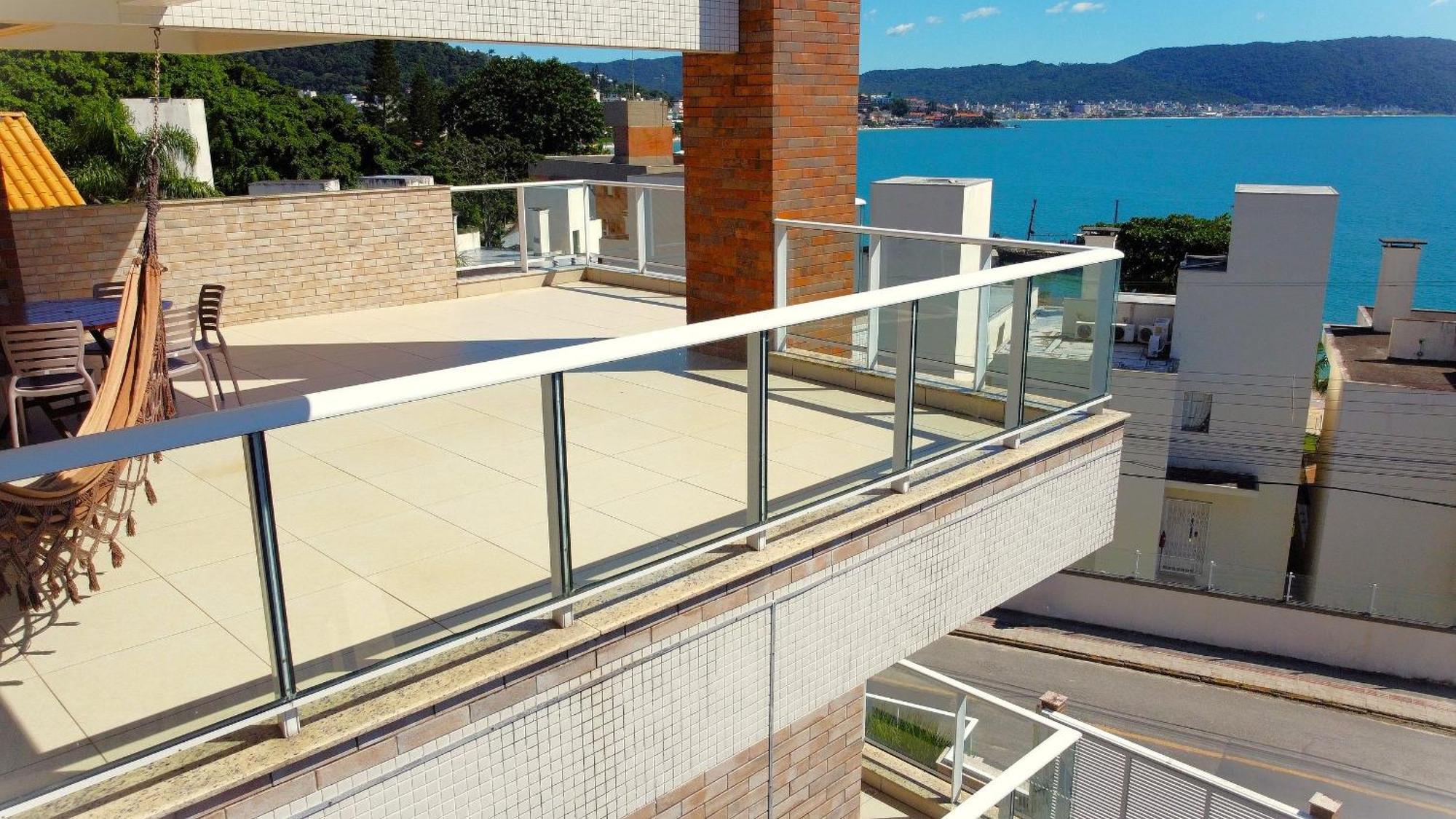 1083 - Apartamento com vista para o mar em Bombinhas Exterior foto