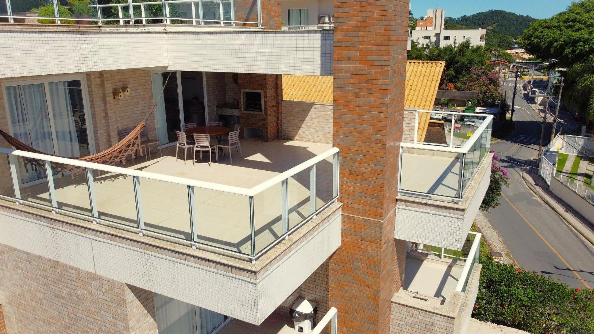 1083 - Apartamento com vista para o mar em Bombinhas Exterior foto