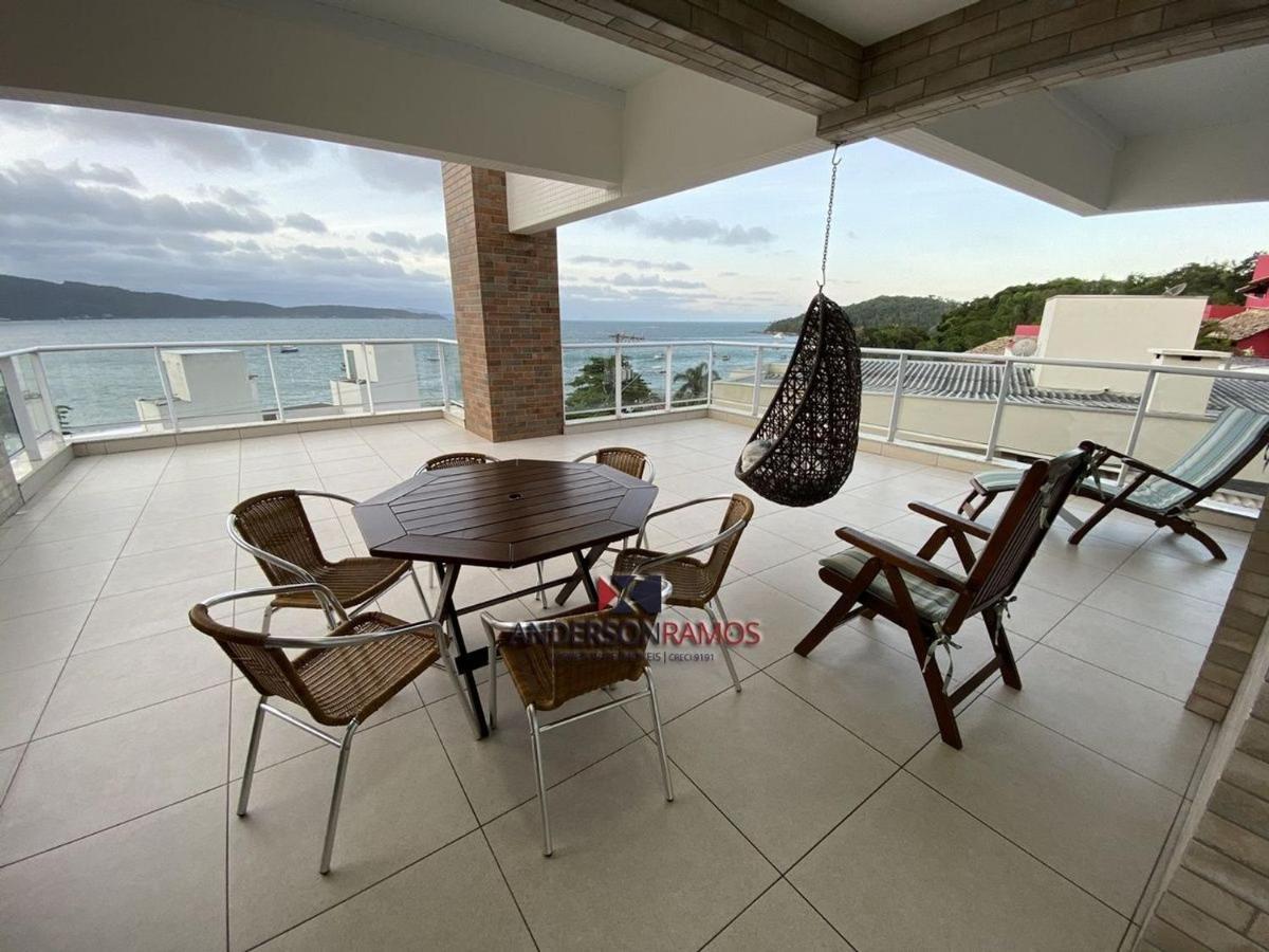 1083 - Apartamento com vista para o mar em Bombinhas Exterior foto